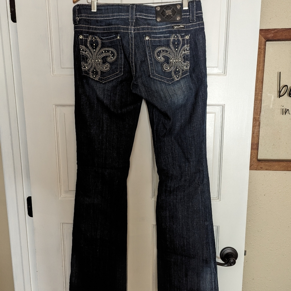 Miss Me Jeans, Fleur de Lis pocket bootcut dark wash jeans,size 30 / size 10 EUC